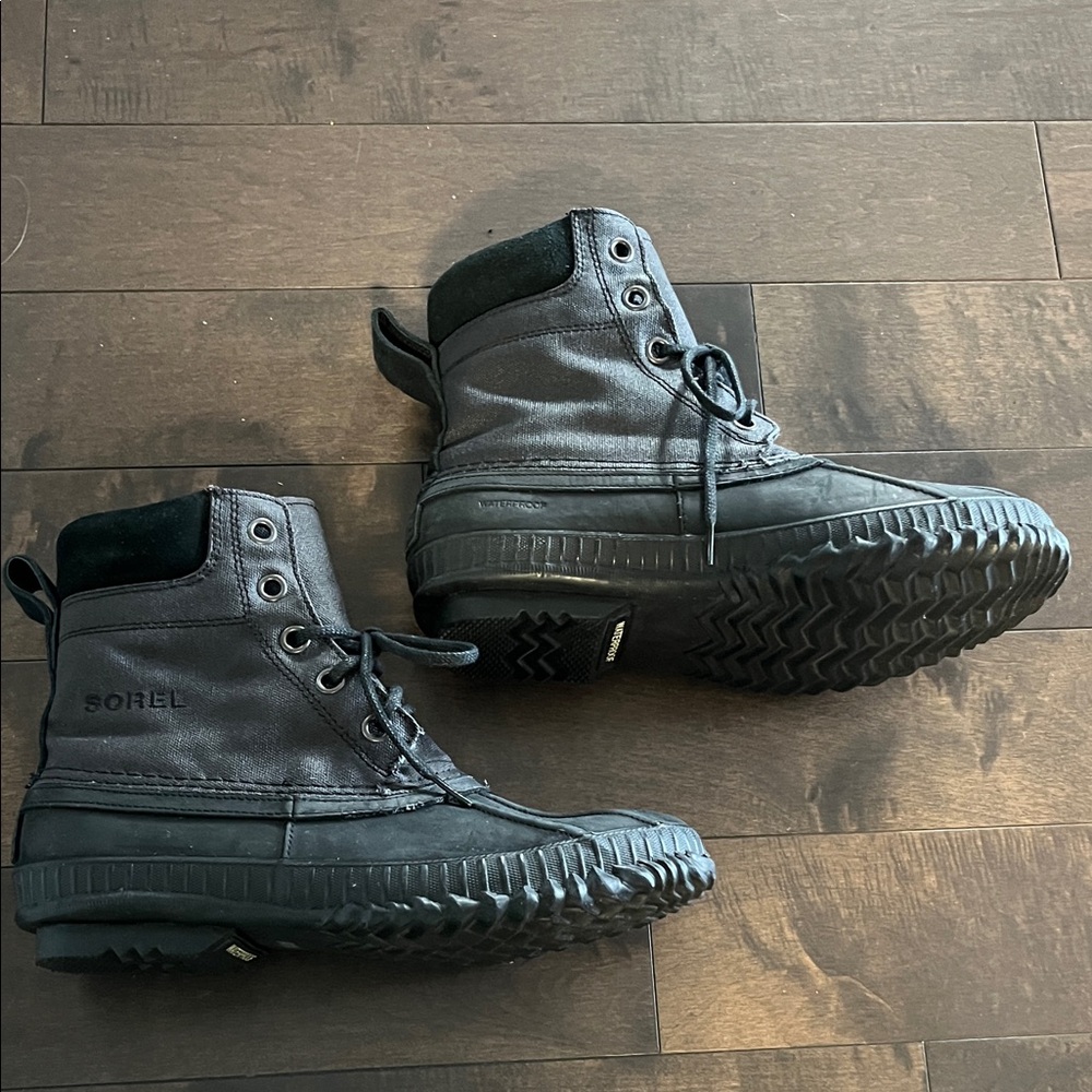 Sorel Men's Black Waterproof Boots 10